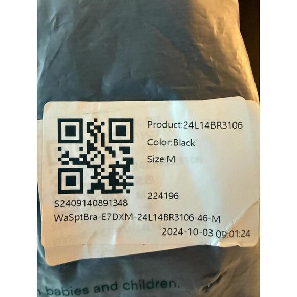 NWT Halara Strappy Back Sports Bra Black Size Medium - Picture 6 of 6